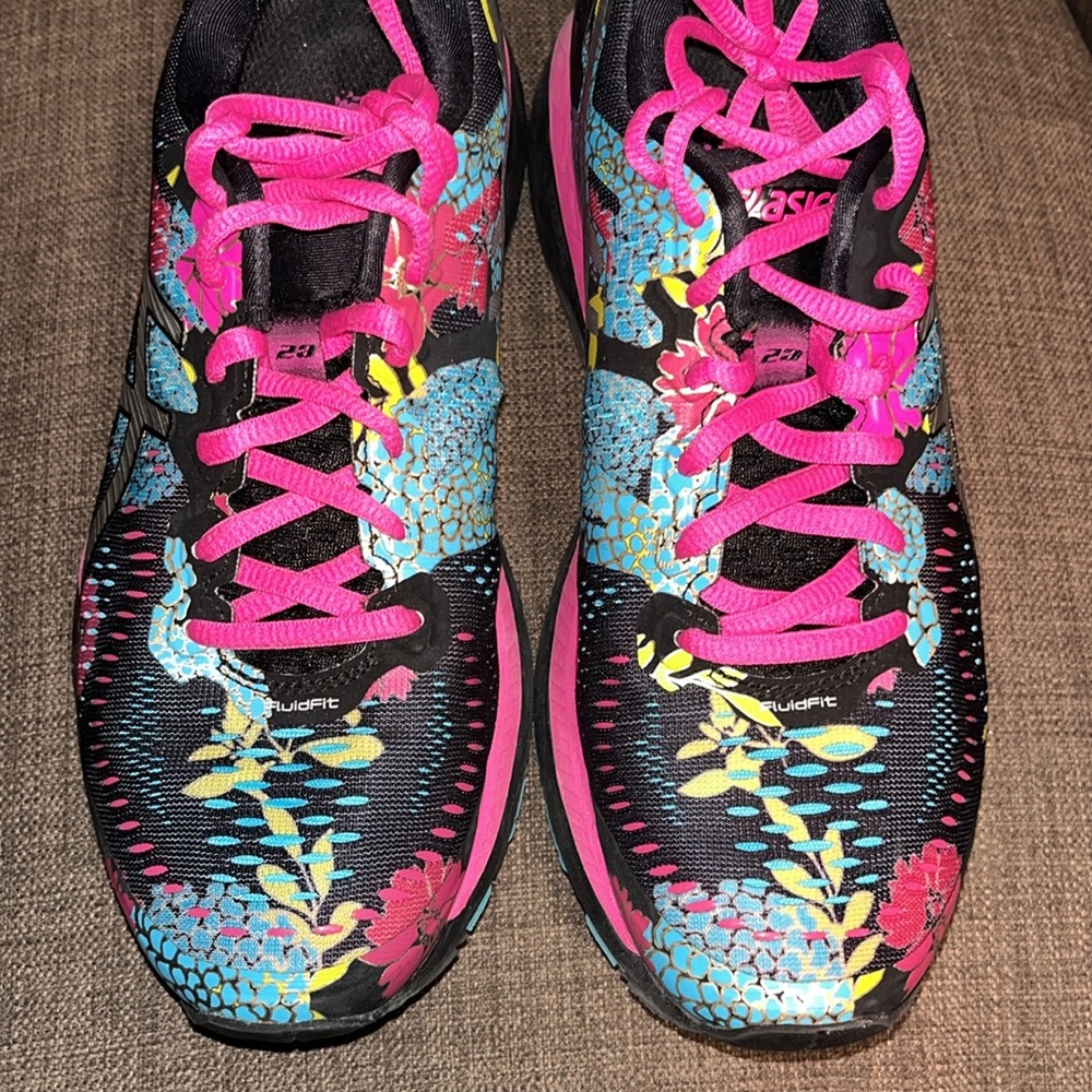 ASICS Gel-Kayano Women's Floral Athletic Shoes - Black, Pink, Blue size 8 - Picture 4 of 11